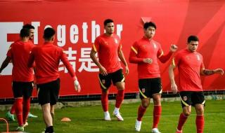 国足归化球员仅剩2人